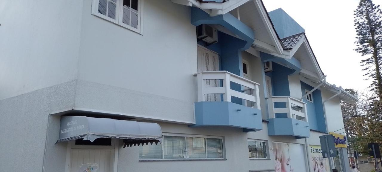Residencial Da Praca Garopaba Hotel Exterior photo